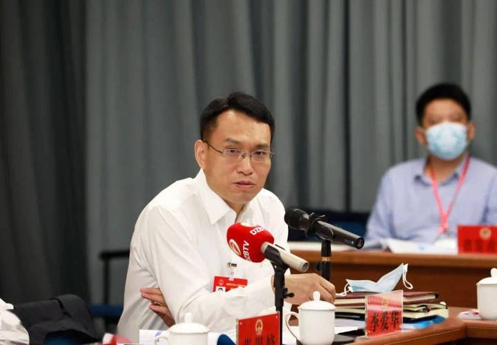 ​聚焦省两会丨儋州代表团:推动儋洋一体化开好局起好步 用责任和